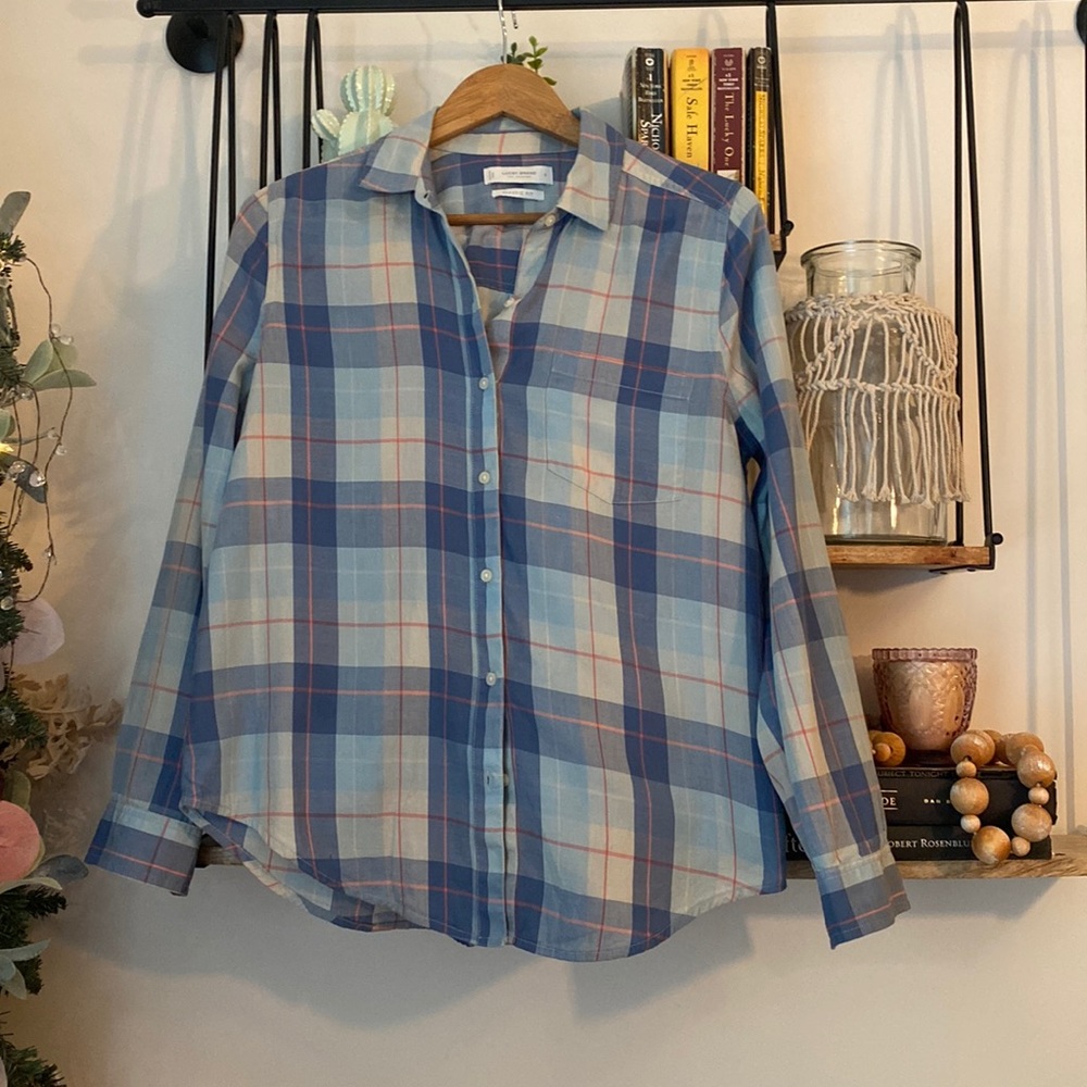 LUCKY BRAND lightweight button down.